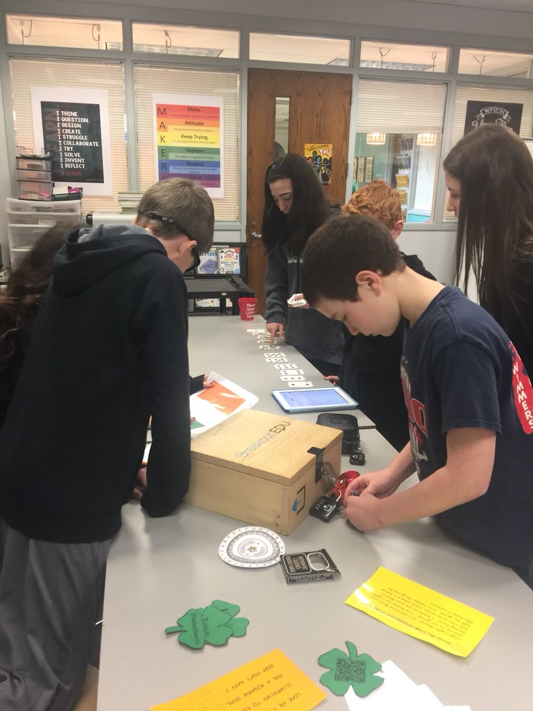 ssmolloy's tweet photo. Seventh graders in Ms. Signa’s classes #workingtogether to @breakoutEDU of Shamrock Shenanigans! @Sigs2424 @109Caruso #teamwork #grit #determination #engage109 #engagecms #HappyStPatricksDay 🇮🇪🌈🍀 https://t.co/aUQjjGgNOf