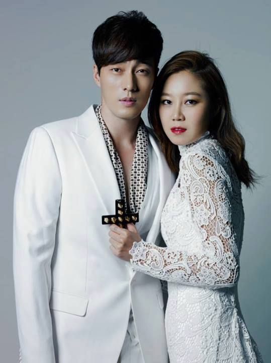 DiarioDeDoramas's tweet image. Tardé en hacerme a esta pareja, pero después de unos capítulos, me ganaron, #drama #mastersun  #GongHyoJin #SoJiSub  diariodedoramas17.blogspot.com.es/2017/06/master…