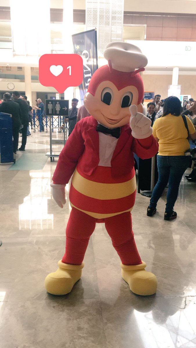 JollibeeUAE's tweet photo. Jollibee joins #TagFest2018 🎸🎶🙌🏻 https://t.co/4hG8OshOCy