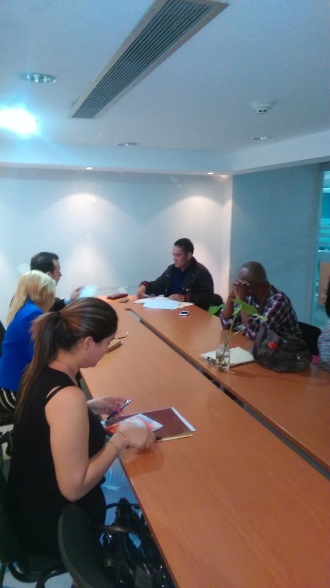 sutiescez's tweet photo. Imágenes de la 1ra reunión oficial en el Ministerio para el Poder Popular del Trabajo en respuesta a las denuncias hechas por SUTIESCEZ acerca de la violación de las cláusulas del contrato colectivo https://t.co/9nKxkXLZT1