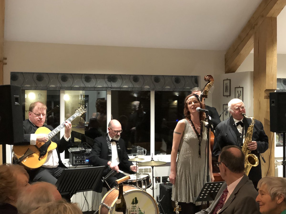 Excellent jazz group welcomes guests to our Presidents evening at Highlands End <a href="/wdlh/">West Dorset Leisure Holidays</a>