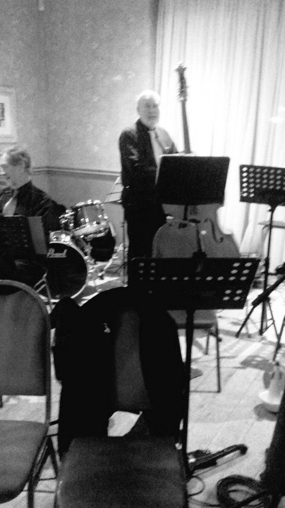 WychcraftBand's tweet photo. Setting up tonight's gig at Toby carvery macclesfield https://t.co/yFO67V4Bcm