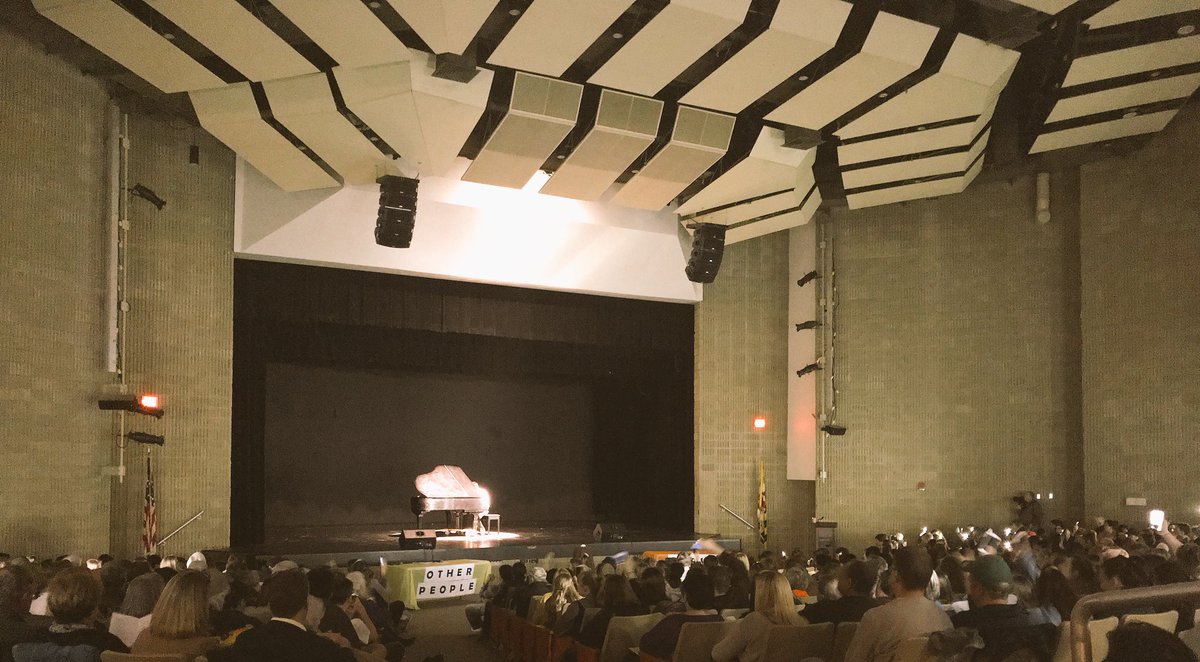 MrClemmer's tweet photo. FHS Variety Show night...SOLD OUT! We’ve got some talented @OfficialFHS1 students!!! 💃🏻🕺🏽🤸🏼‍♂️🎤🎬🎼🎹🎻The teachers are ok too 😉 https://t.co/TbxvfXo9TZ