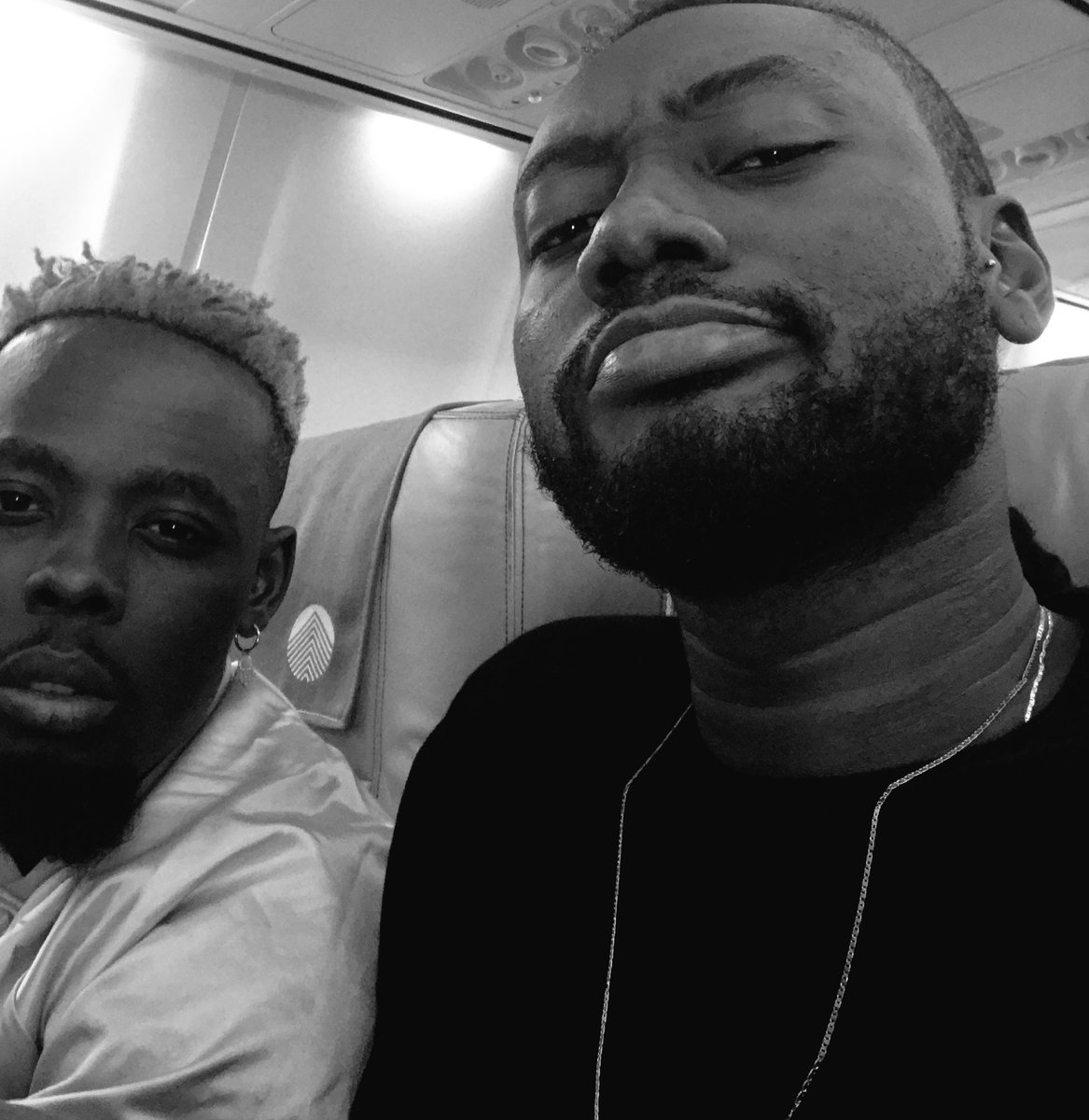 PAPPYKOJO's tweet photo. Olaley, ashiwey 😂 https://t.co/xjGkyyolIg