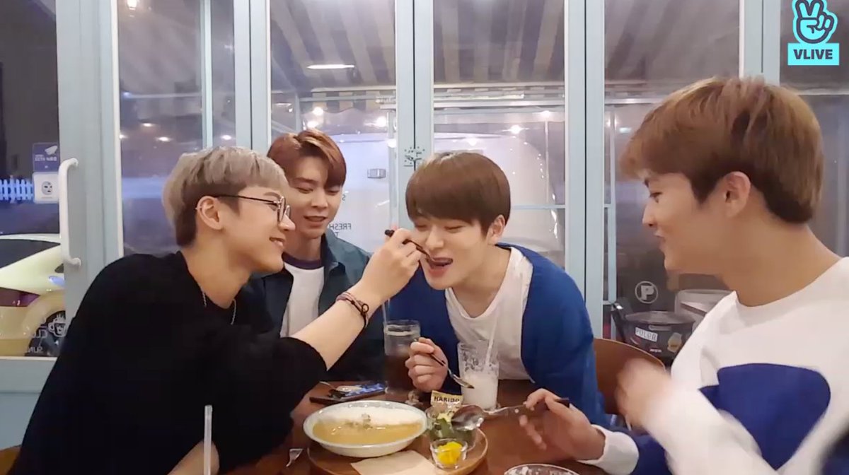 jaeten_pic's tweet photo. #jaeten #Ten #jaehyun https://t.co/8GQmJvwX90