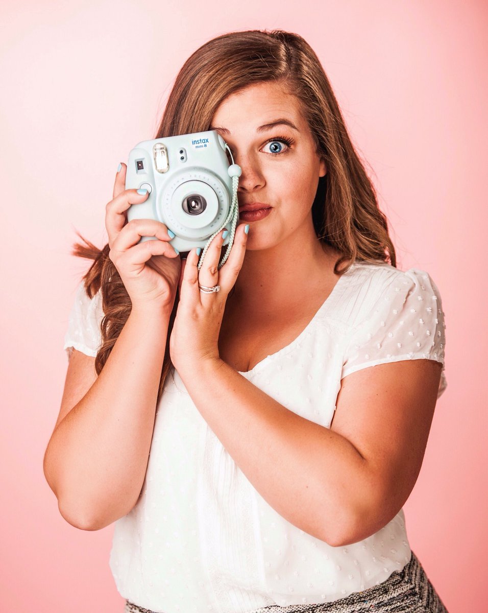 Schultzzie's tweet photo. New profile pic who dis? Thank you so much WOWMI Creative & @YouTubeSpaceLA for the cute cute pics, I can’t wait to share more 😍 #famebit #youtubespacela #stayfamous https://t.co/sv3vkoNLbk