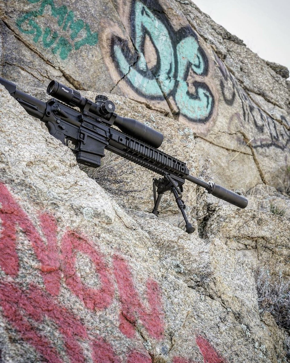 AZWS's tweet image. @sigsaueroptics 👈 Follow our #badass friends! 👊🔫
・・・
A product of your environment.  Built strong to endure it all.  Complete system all the way through.

#sigoptics #sigsauer #sig #pistol #siglife #AZWS .… instagram.com/p/BgZ4Y4qFAjr/