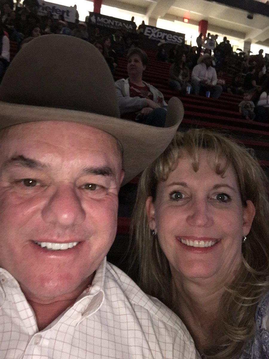Wright1of10's tweet photo. Oklahoma City, Kansas City, Albequeque...PBR at its finest. Great road trip from the land of ahhhhs!  @Flintrass @jesslockwood2 @coopertodddavis @TeamCooperTire @chadberger https://t.co/xYck6mYX4k