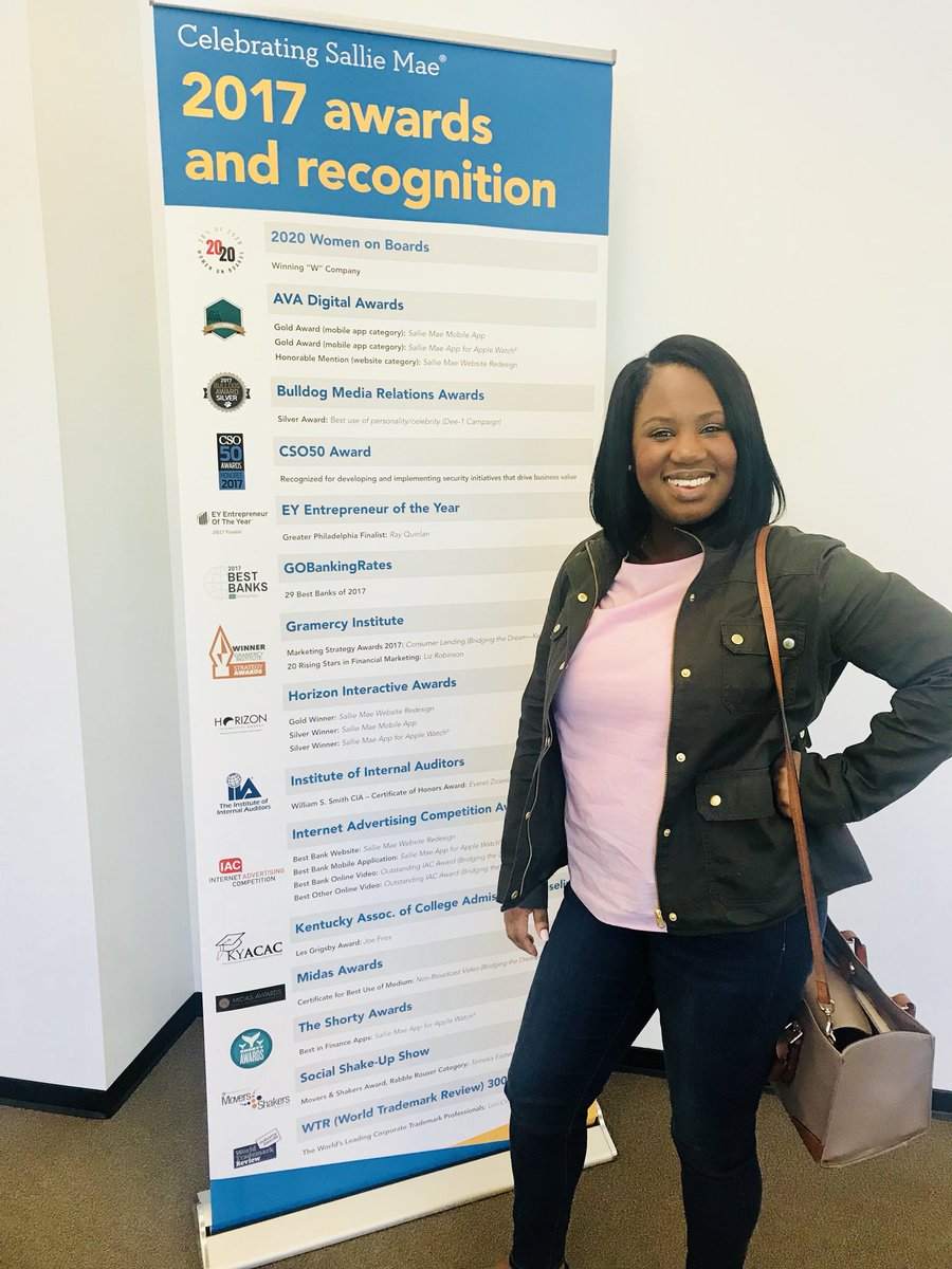 LisaM_McDonald's tweet photo. First day back at work after 3 months of #maternityleave was a huge success. Thanks to these two lovelies: @lovejoy1908 and @highopesinheels 💁🏾 https://t.co/9enj5hme3M