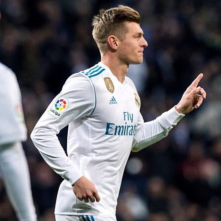 TheHeadtoHead's tweet photo. RT for Kroos🇩🇪
LIKE for Thiago🇪🇸 https://t.co/3LyckK7pVC