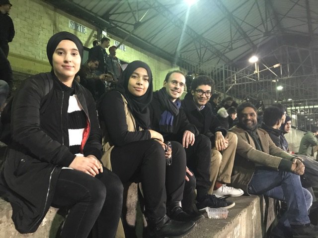 assoYYC's tweet photo. Encore un effort @RedStarFC ! l' @assoYYC  est venue te soutenir !! https://t.co/KlAtHQzgvn