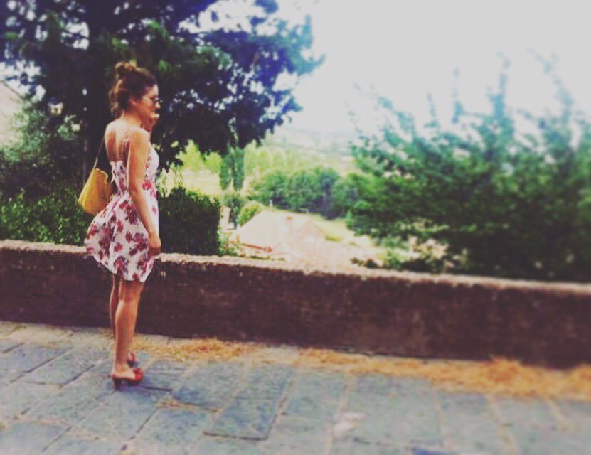 Valedm87's tweet photo. È #estate. 
Estate, ho detto! 🙄

#stillwaiting #summer #bastaacquadai https://t.co/RxNxY51Ju9