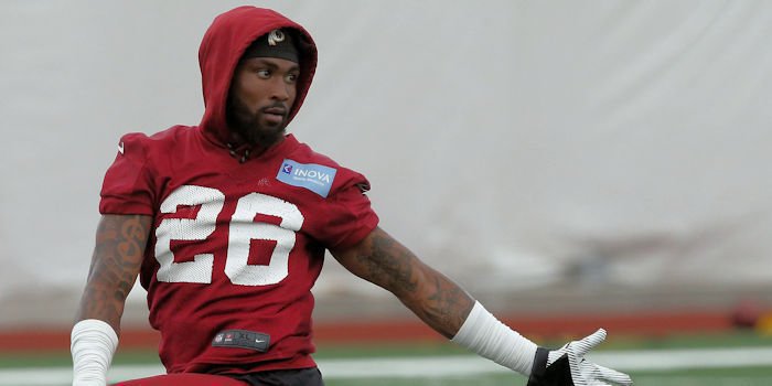 Former #Clemson DB gets $24 million deal voided by Panthers: bit.ly/2FOmVIt