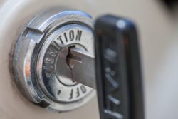 TopClassActions's tweet image. Plaintiff Claims Injury Followed Ignition Switch Failure in #GM Vehicle tca.la/b8b #GMignitionswitch