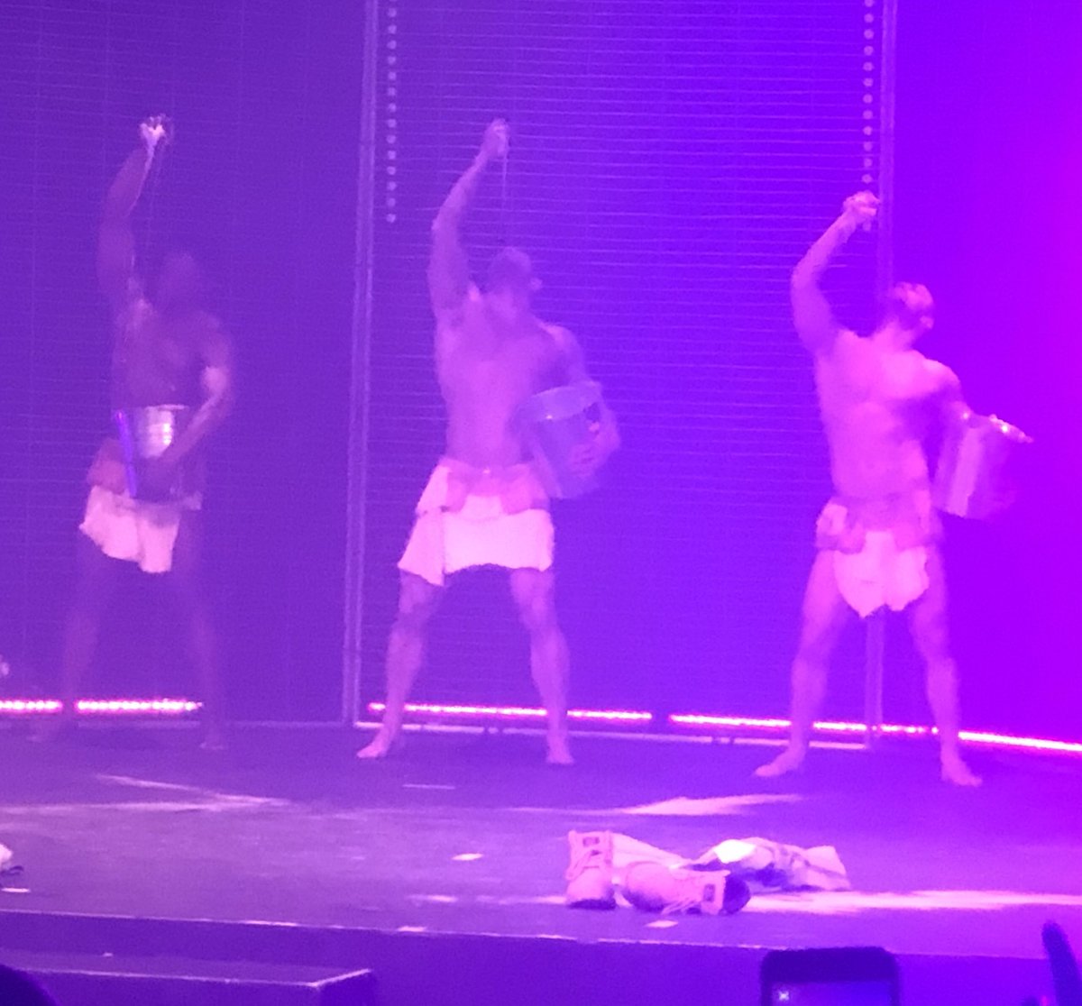 veebz05's tweet photo. Lol good night so far #henparty #forbiddennights https://t.co/7ZFCDvfGOe