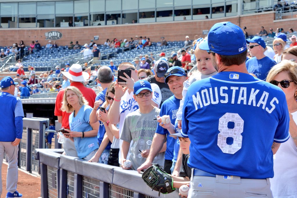 Royals's tweet photo. Spotted: Baby Moose. 💙 #RaisedRoyal https://t.co/a3kOxaCsIn