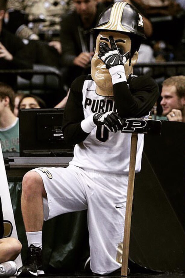 TheeGHub's tweet photo. I know buddy, I know. We’ll get through this together. #BoilersToSanAntonio #DoItForHaas https://t.co/CbCsdMYttQ