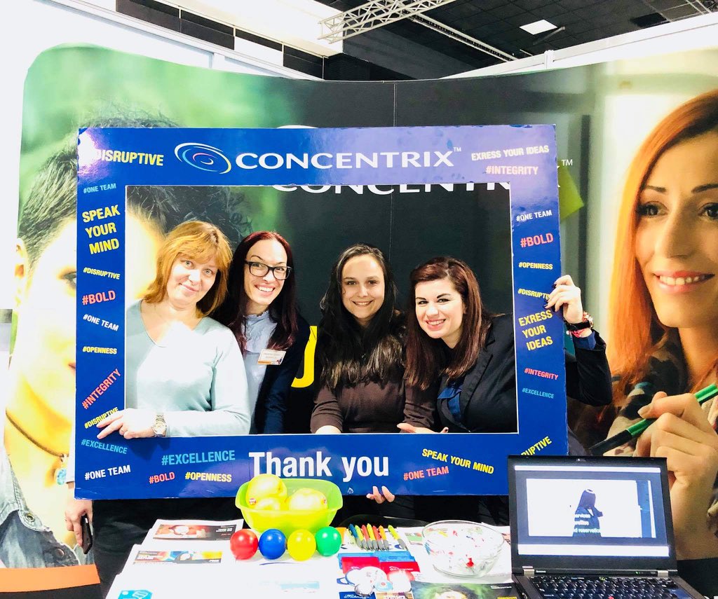 DavidBr17914918's tweet photo. Happy to see our leadership teams involvement and enthusiasm at the biggest career fair in Bulgaria #NationalCareerdaysBulgaria @ConcentrixEU https://t.co/QIEFWlrW8A