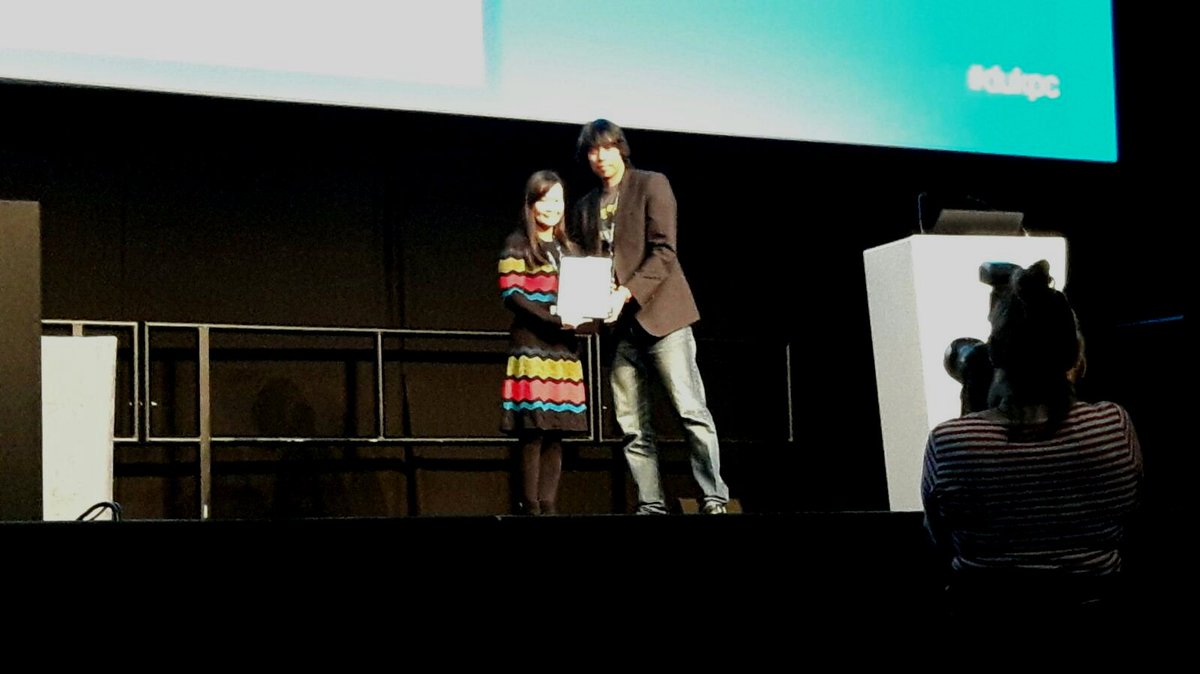 PaedsDiabTeam's tweet photo. What a fantastic end to #dukpc ! It's Batman @parthaskar &amp; Superwoman @mayng888 #workingtogether #breakingbarriers #gbdoc 😉 https://t.co/omauUh9y8n