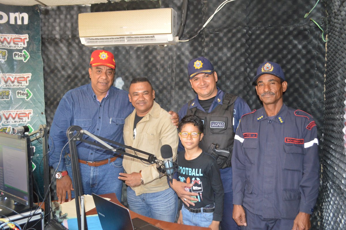 PoliciaCojedes's tweet image. El Secretario del Poder Popular Para la Seguridad Ciudadana (Comisario General del SEBIN) Marcos Tulio Aguilar, Retoma Plan de Acoplamiento Preventivo bajo las ondas hertzianas del Circuito FM de Radio Power en el Municipio Falcón (Tinaquillo)