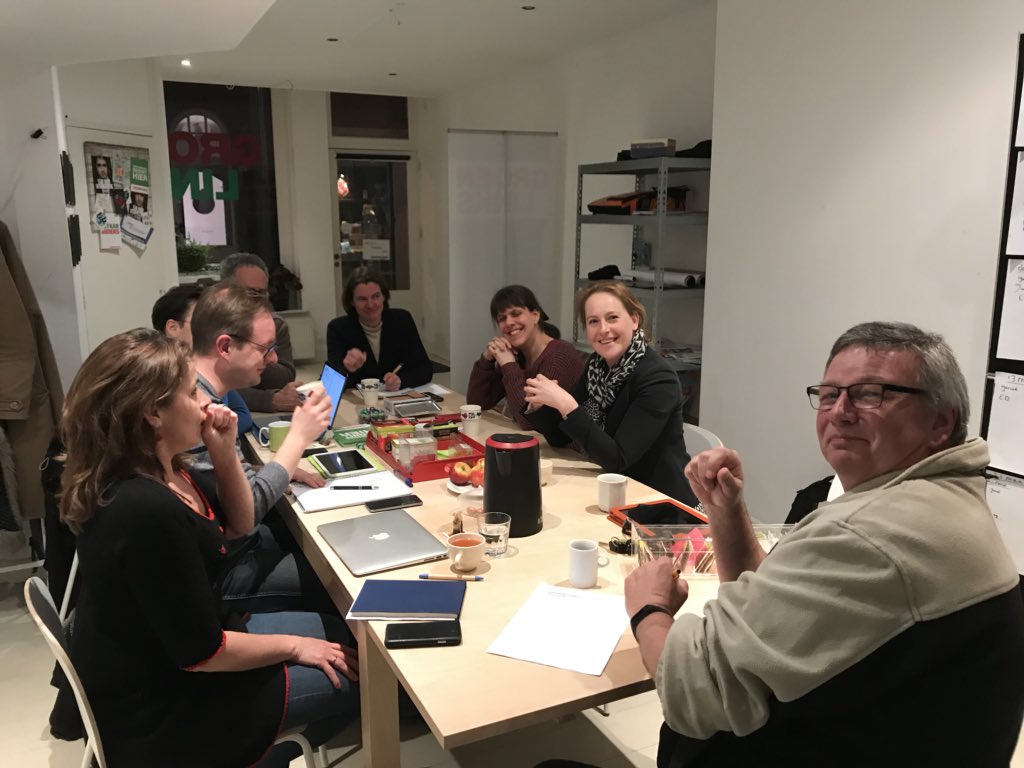 rwaarde's tweet photo. We zijn al vrolijk bezig met het #verkiezingprogramma van @GLGld in 2019 vanavond is @_Hagar van de GroenLinksfractie van Brabant op bezoek om te sparren over de inclusief beleid voor landbouw&natuur https://t.co/NgptWcvVs0