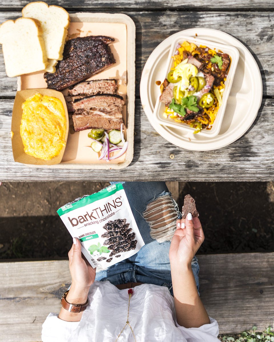 Barbecue now, <a href="/barkTHINS/">barkTHINS</a> snacking chocolate later! ⠀⠀⠀⠀⠀⠀⠀⠀⠀
⠀⠀⠀⠀⠀⠀⠀⠀⠀
Stop by the #barkTHINSairstream at #SXSW South Bites today &amp; tmw 3/17 from 11am - 6pm. #barkTHINSsxsw #absobarkinlutely 

Here's where to eat at #SXSW: atasteofkoko.com/visit-austin/b…