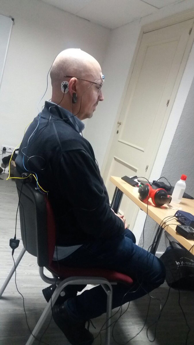 Training in #neurofeedback with Sebine.org. NFB has been successfully used for treating #anxiety, #ADHD , and #ChronicPain . It has been used for increasing performance in musicians, dancers and athletes. Managers will be next.