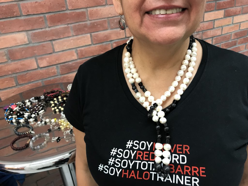 gemas_bazar_art's tweet image. Gracias, Adri! Collar largo perlas de río/barro negro de Oaxaca/cristales: pieza única! Entregas sin costo: Perisur, del Valle y Coyoacán; previa cita. Info/pedidos: únicamente MD, 🙏🏻! #joyeríagemas #freemodels #lol #physicalmove #redcord #team #sw #grateful