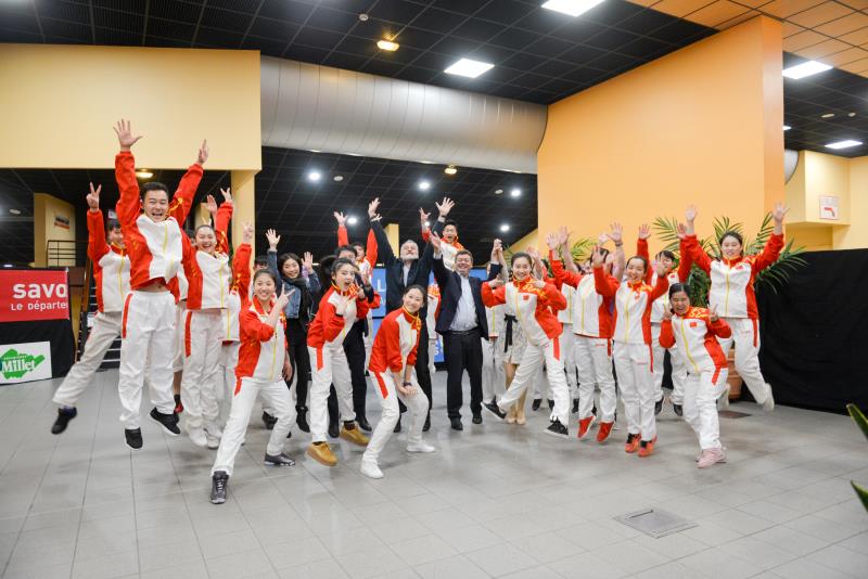 ERAC_Chine's tweet image. Sport et bien-être
En coopération avec la ville d' Aix les Bains avec Renaud Beretti, Nicolas Poilleux, ERAC accueillait ce soir l’équipe chinoise de gymnastique et les responsables de l'Université de sports de Shanghai à l’occasion de « l’Aquae Open International 2018 ».