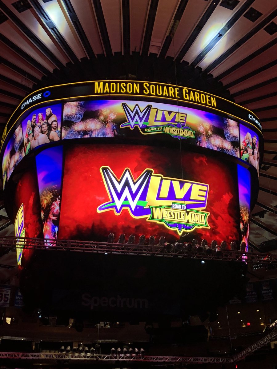 Último Moné tweet media