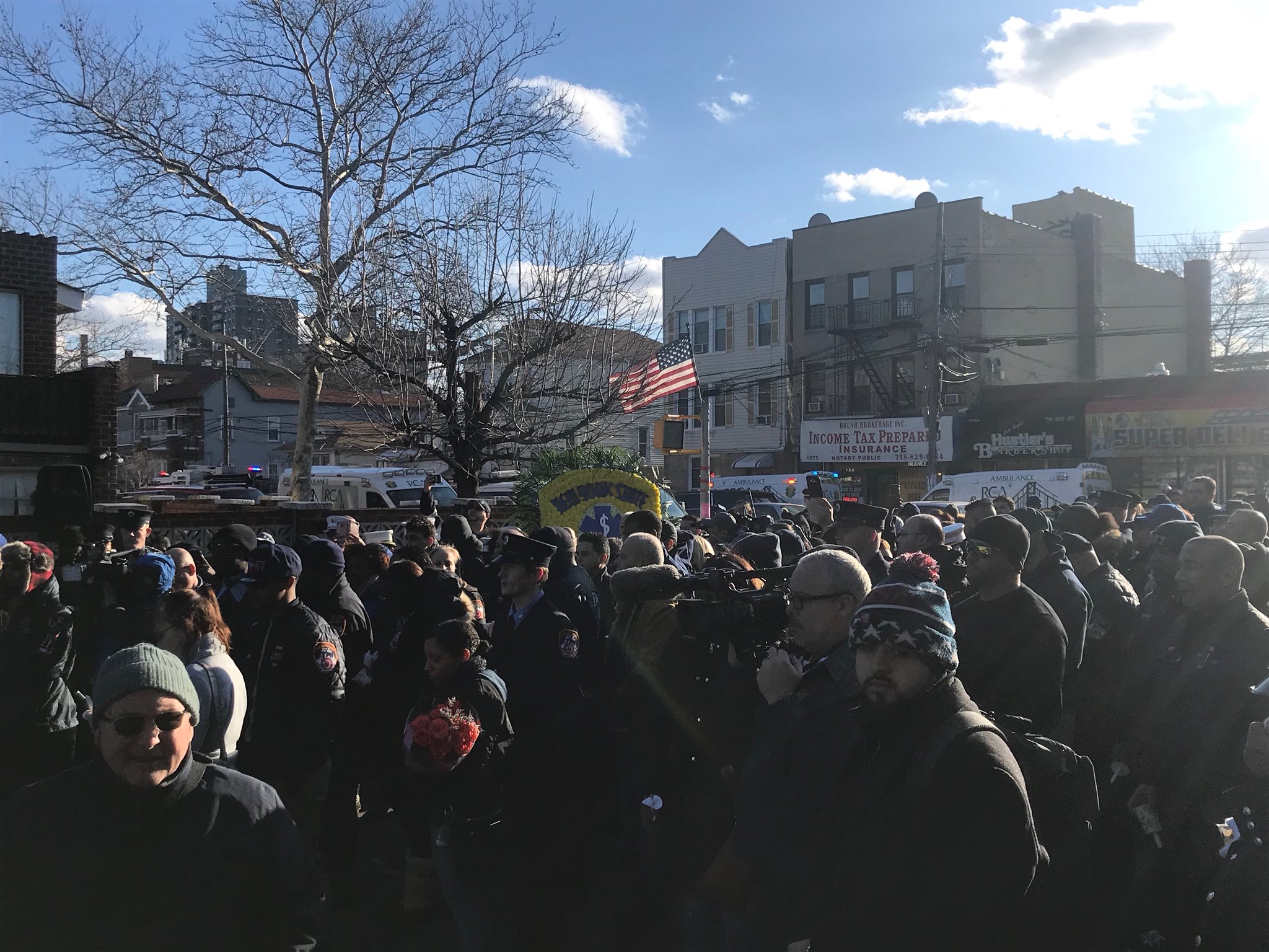 NYPD 43rd Precinct on Twitter "HappeningNow Crowds gather at the