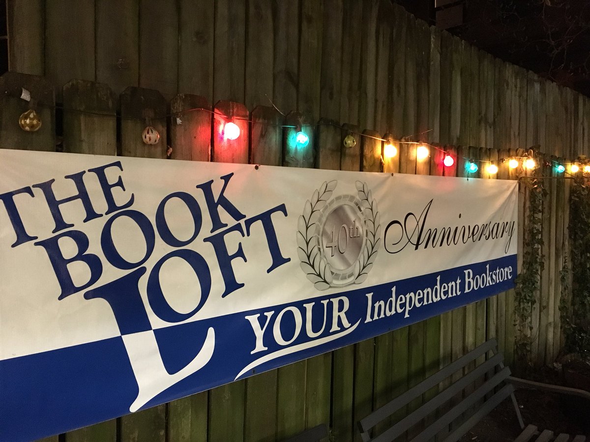 MaciAndZoe's tweet photo. I can’t believe that I have never heard of The Book Loft before yesterday. It is a townhouse turned bookstore in Columbus, Ohio and it has so many nooks and crannies filled with books. I would happily never leave. https://t.co/A79xnuldtW