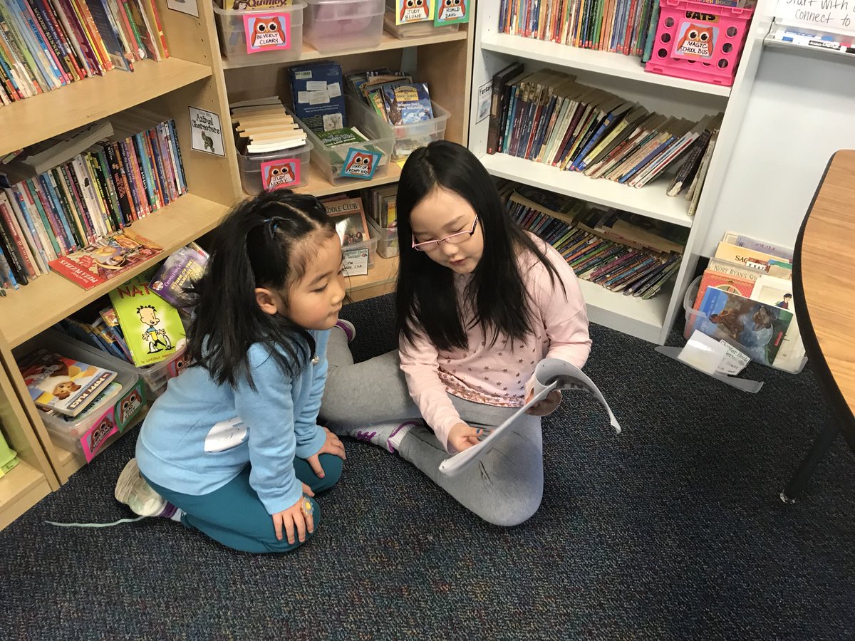 mrsgauger4th's tweet photo. Writing Celebration today! Students shared informational chapter books. Thanks for joining @kindercornish @kinderstrehlow @moosefritsche3 and Mrs. Berry! https://t.co/aIhQZsKFMR