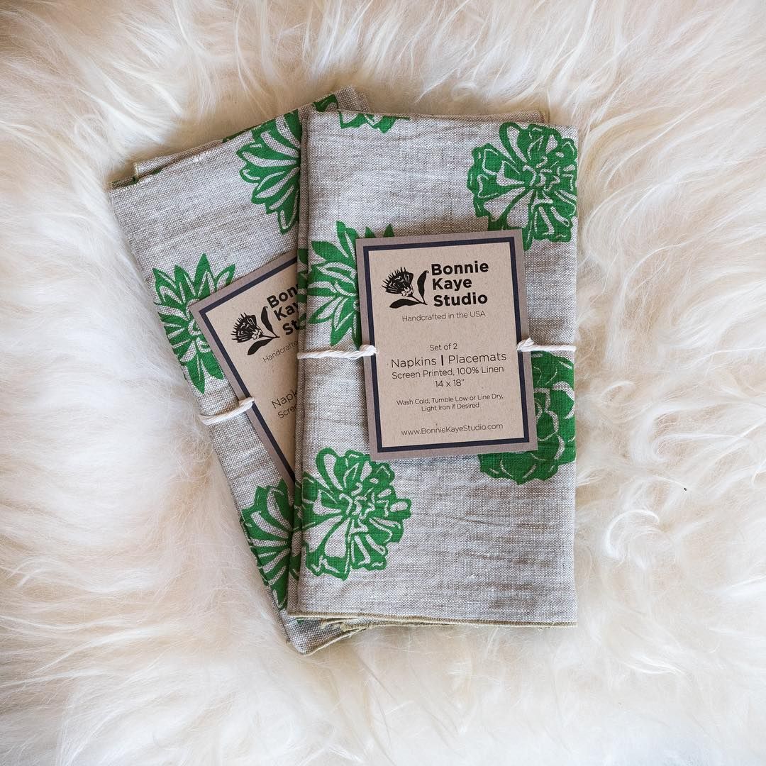 villagewgvl's tweet photo. Al fresco dining just makes sense in this weather, and so do these fresh new napkins for your outdoor place settings. Available at @foxandcollins. https://t.co/P7YMm6Mne3