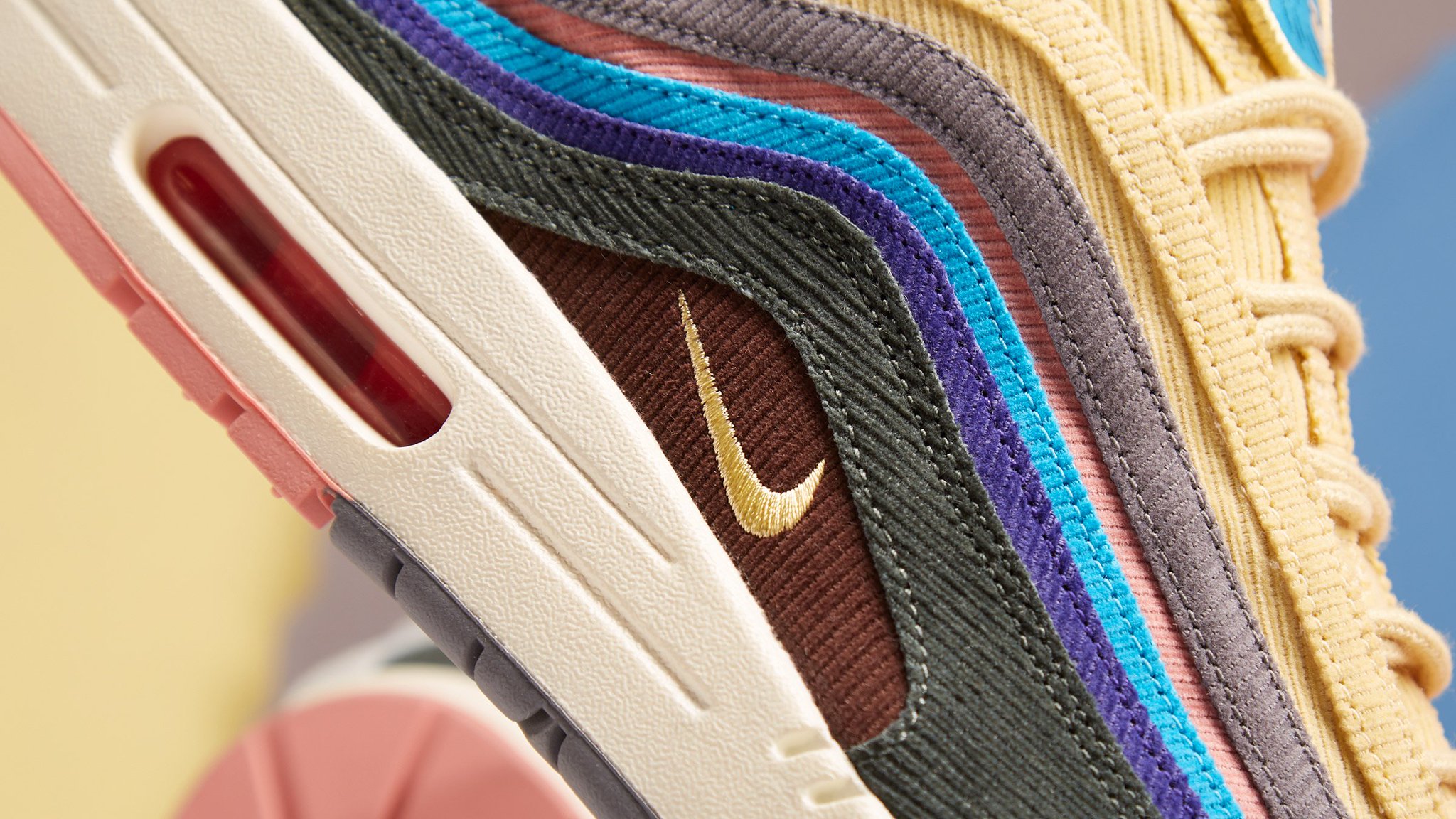 The Sole Restocks on X Nike Air Max 97 1 Sean Weatherspoon. Raffles starting to go Live https t zWVBFIjg8a https t mdd7AoRFtE X