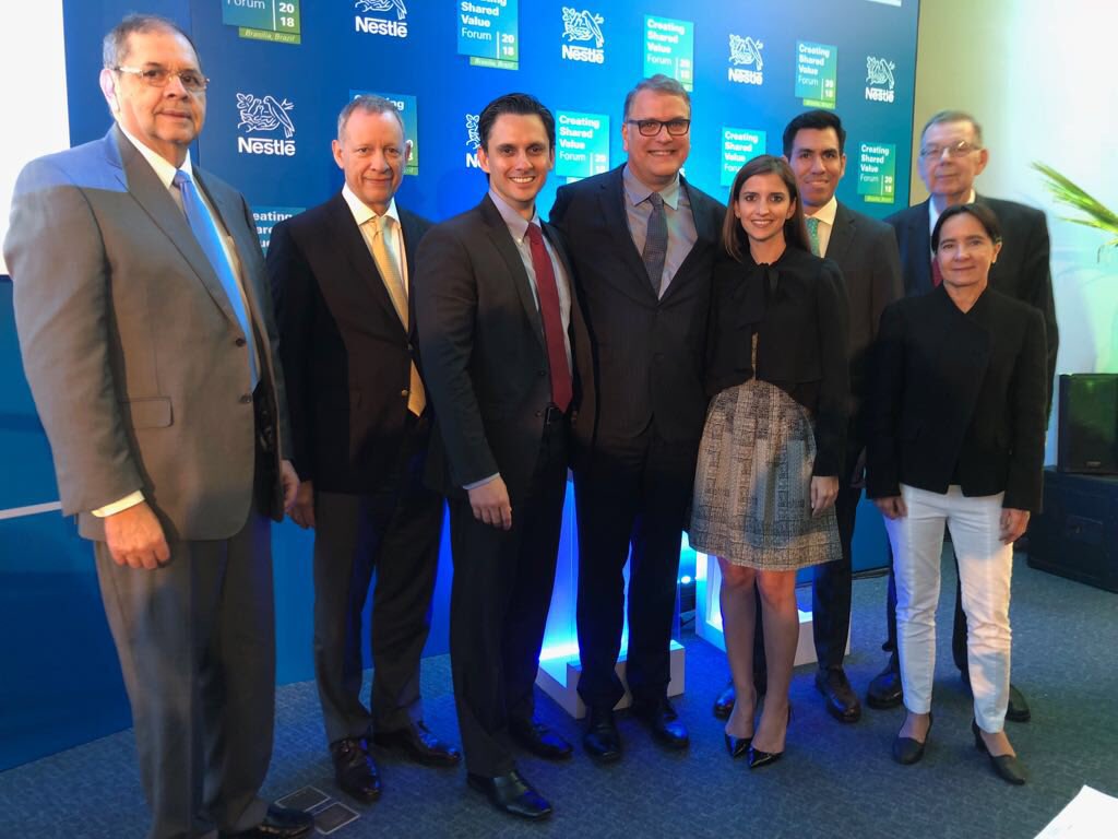 FUNDESA's tweet photo. Director Ejecutivo de @FUNDESA, @jczapata_s participa como invitado en Foro Creación de Valor Compartido 2018 organizado por @Nestle en la Ciudad de #Brasilia #CSVForum.  Este año el tema central es sobre el Agua como un conductor para los Objetivos de Desarrollo Sostenible #ODS https://t.co/ZKgTBb7eoI