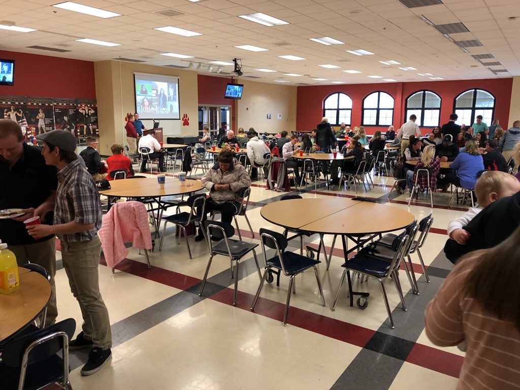 Banquet under way! Thank you parents, wrestlers, and their families!