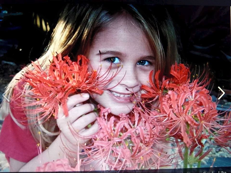 kaye52's tweet image. #RubyFrostapples #BakersLittleHelper