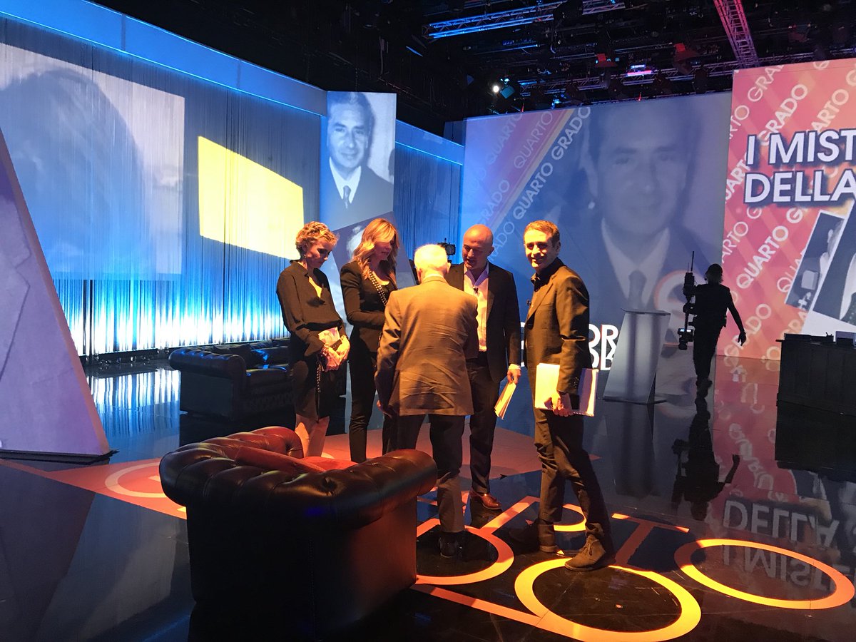 AmbrogioCrespi's tweet photo. Tra poco su #Rete4, al termine di #QuartoGrado, #GianluigiNuzzi introduce insieme al Generale Mario Mori ildocufilm “Generale Mori. Un’Italia a testa alta” diretto da #AmbrogioCrespi, scritto dal Colonnello Giuseppe De Donno e prodotto da #IndexProduction. Non perdetelo! https://t.co/IGL9WbMOzH