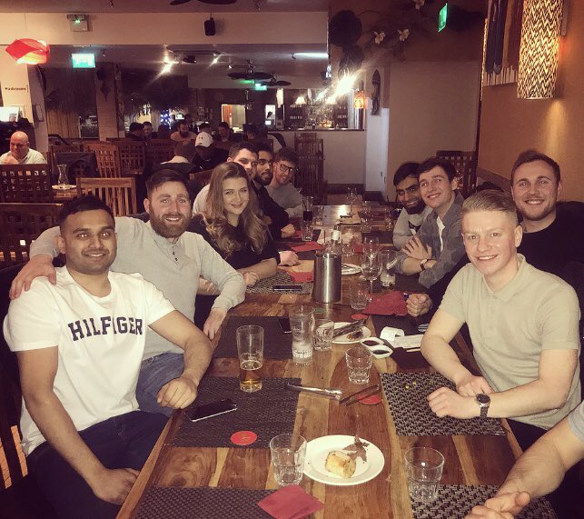 chrisbooth92's tweet photo. U311 Statement review meal, discussing how to best impact our business! @clairegrimes111 @kierancregan @gpincheshire @Parmstrong91 #U3Elite #U3Ethics https://t.co/ybzcUn4TgA