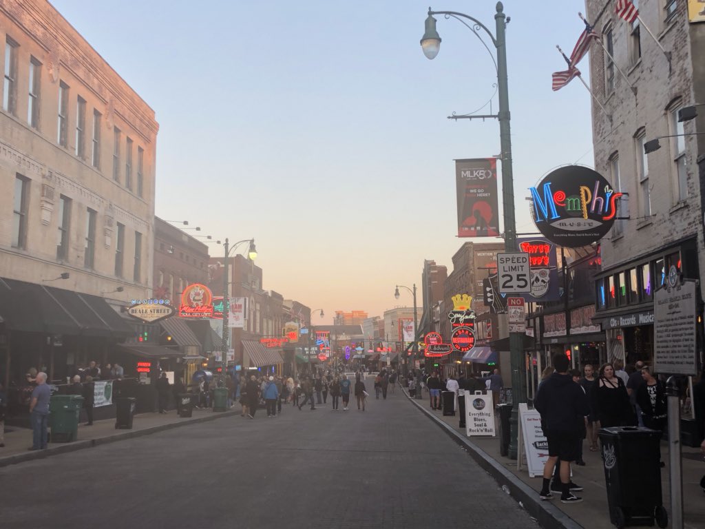 Living_Cities's tweet photo. Thank you #Memphis for sharing your beautiful color and culture with us as we discussed strategies to close #racial wealth gaps in America with city leaders these past 2 days! #TIILearn @CityOfMemphis @DowntownMemphis @NCRMuseum @MLK50Memphis @welcometo901 https://t.co/uuAZu2qDLi