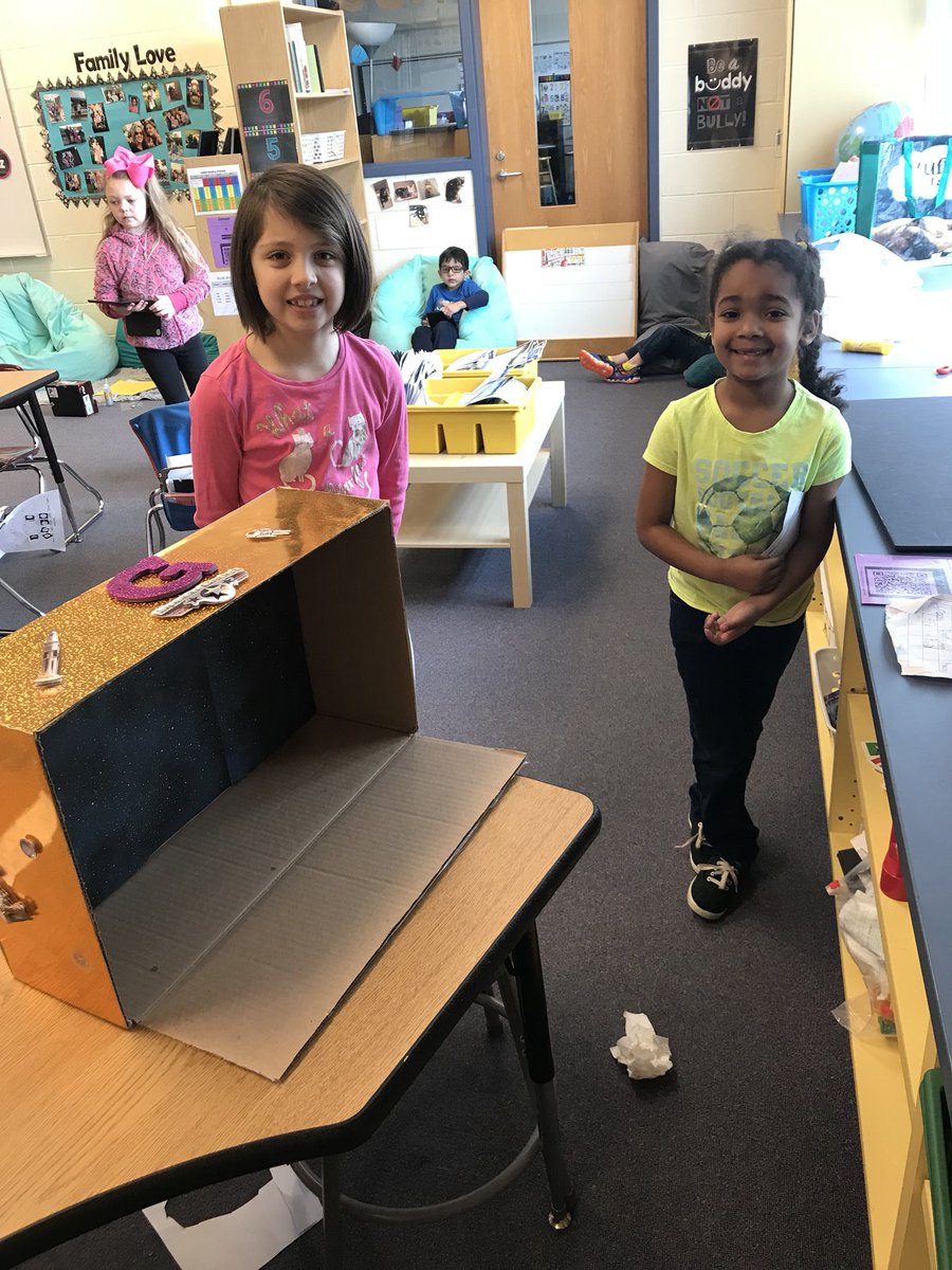 LearnwAnklam's tweet photo. Day 1 of space projects is off to a great start! #KME302 #kaneland302 https://t.co/GeaqCwpZsI