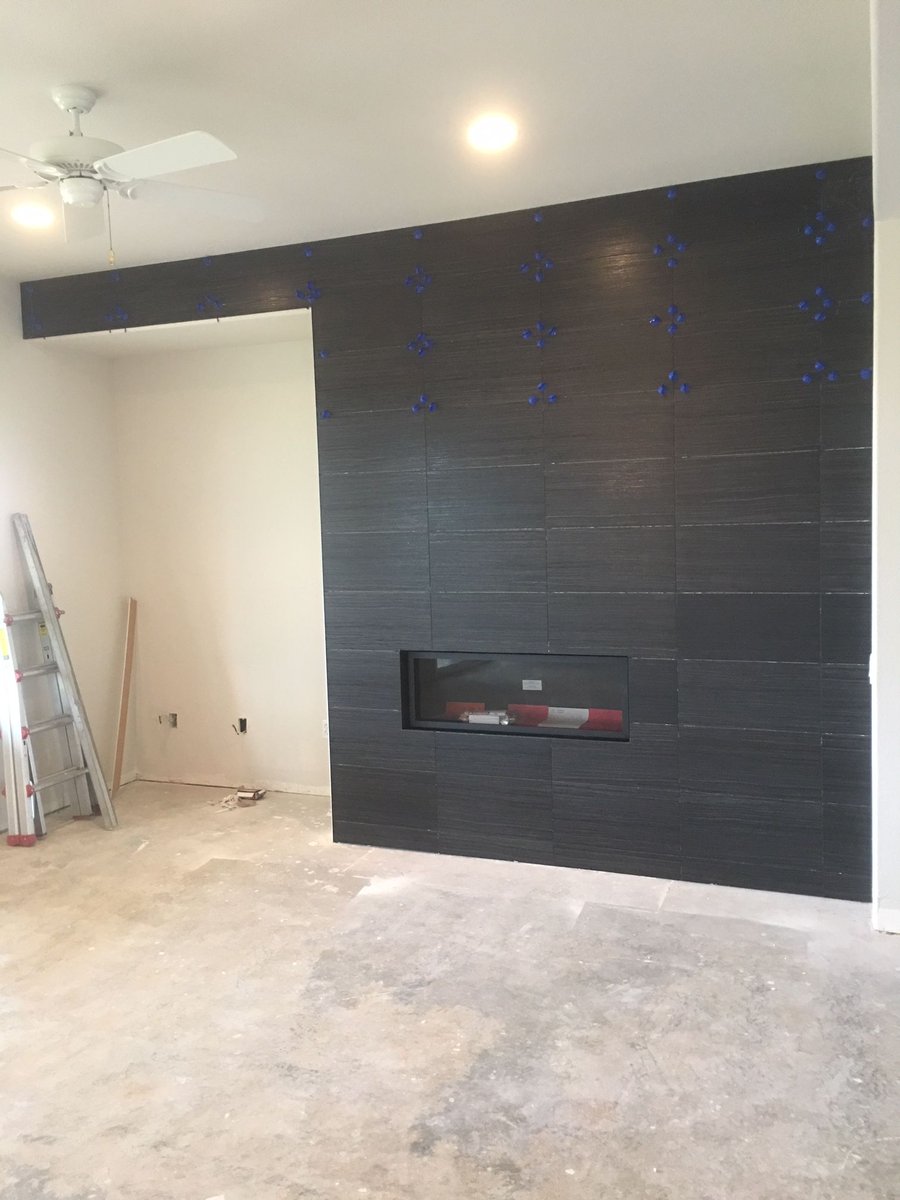Guchi_IntDesign's tweet photo. Check out our latest progress pic on this dreamy sultry linear modern fireplace. Have you been thinking of remodeling that cozy corner in your home with a refresh on your fireplace? Don't hesitate to call us 916.786.9668.#GuchiInteriorDesign #LuxuryFireplaceRemodeling https://t.co/3recflb1vd