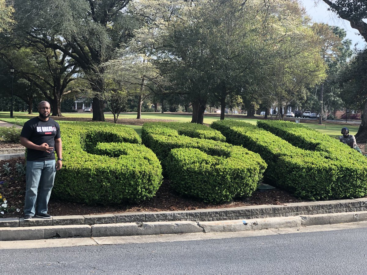 mharris_1911's tweet image. #therealGSU @GeorgiaSouthern #classof2006 #exercisesciencemajor #BSkinesiology #doctorofphysicaltherapy #DPT #kappaalphapsi @kapsi1911