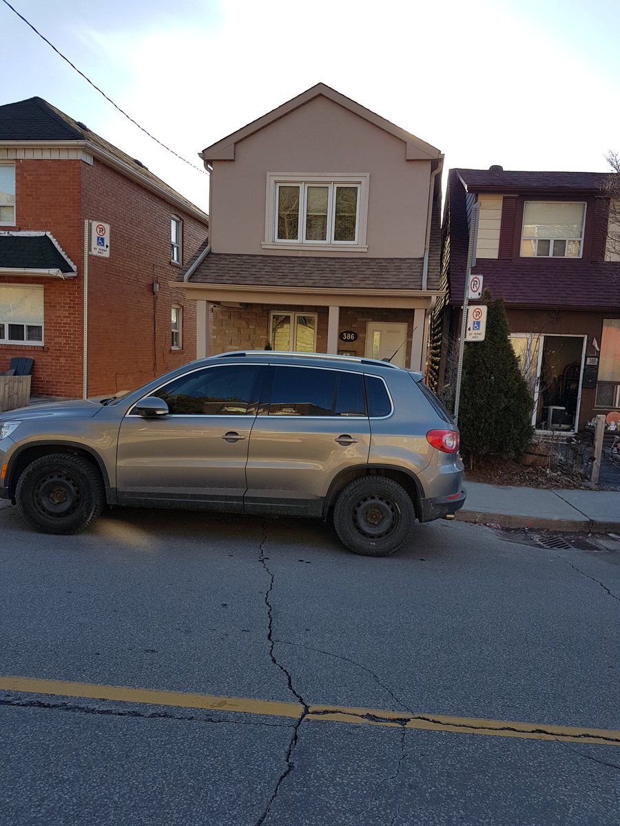 tps_sayershares's tweet photo. Had a trial yesterday for this spot, apparently there is no signage.... Weird. $450 fine. https://t.co/CvFp4Y8Cbz
