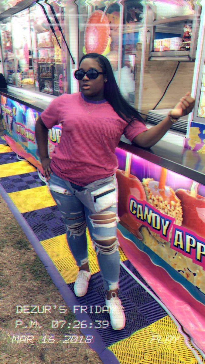 DezurH's tweet image. raw🍭🎠🎡🎢 #BronxMade