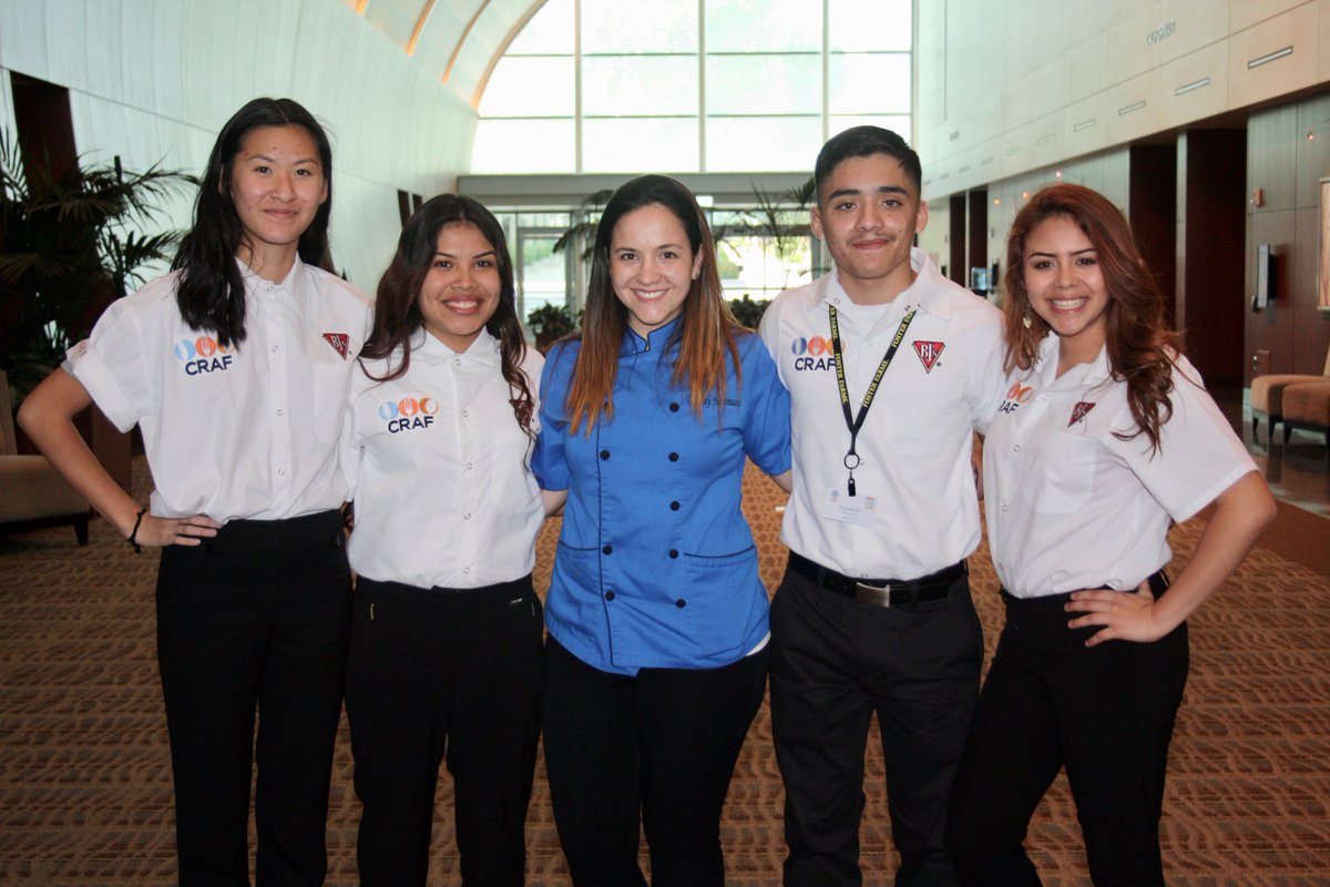 WmBender's tweet photo. Meet #Students, #Teachers, while attending 2018 #CAProStart at @sheratonpomona this Sunday. https://t.co/RcNwpL7dUb cc: @CalRestaurants @RockMyRestoTV @ProStart @Foodable @paulbarron @WiselyServed @WeRRestaurants #California https://t.co/nGRmOz0LiV