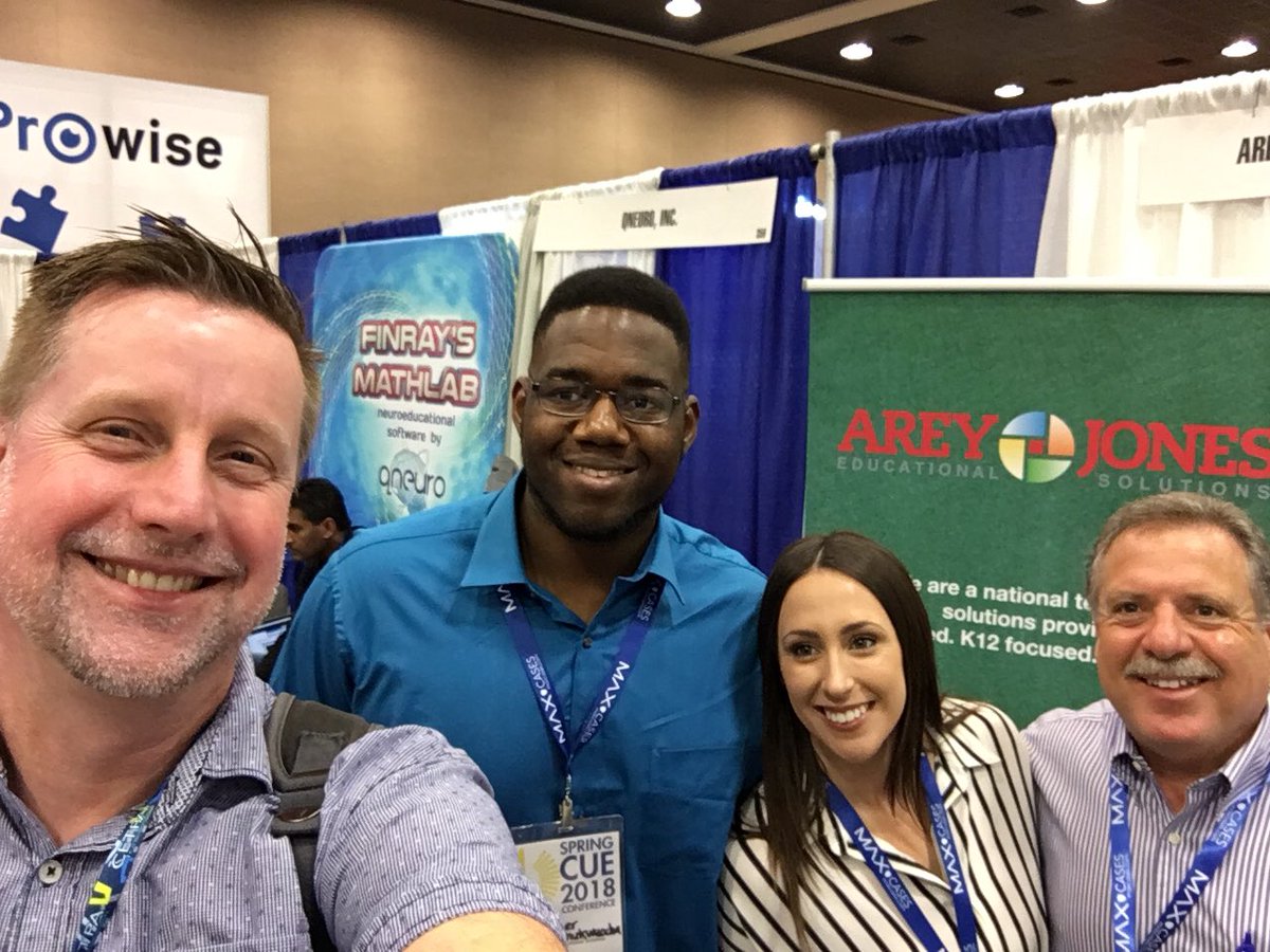 Thank you to our partners in student learning!  You make a difference!  <a href="/SantaAnaUSD/">Santa Ana USD</a> #CUE18 <a href="/AreyJones/">arey jones</a>