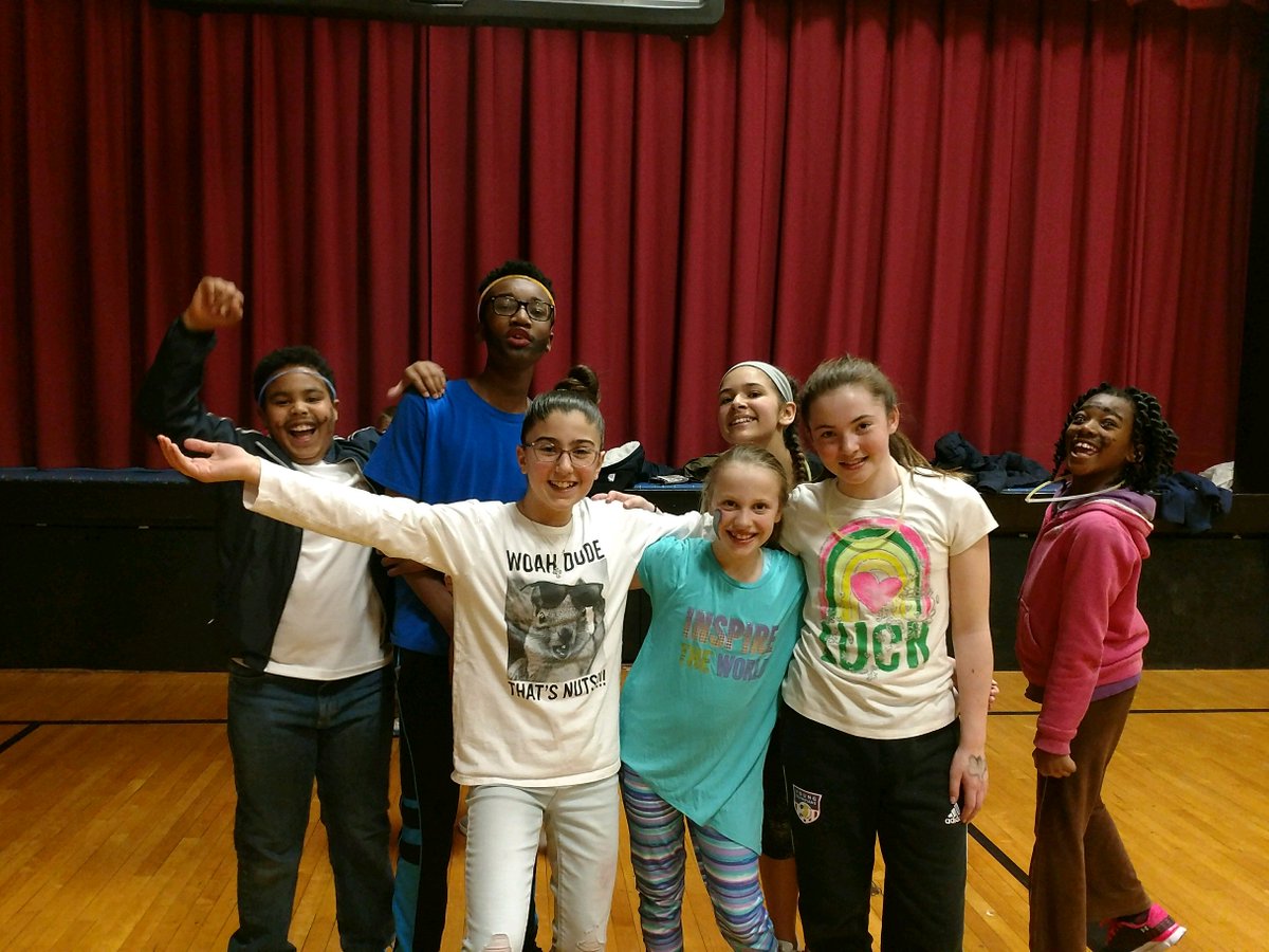 netcongschool's tweet photo. Thanks to the Netcong Student Council members, members of the Netcong Recreation Commission and Mrs. Arbolino for a fun night out for our students in grades 2, 3, and 4. #netcongschool #weareNES https://t.co/f1zmP25N4u