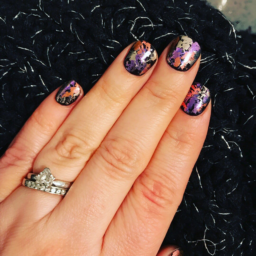 Seriously. I can’t stop staring at my shiny nails. 
#shiny #foilnails #mani